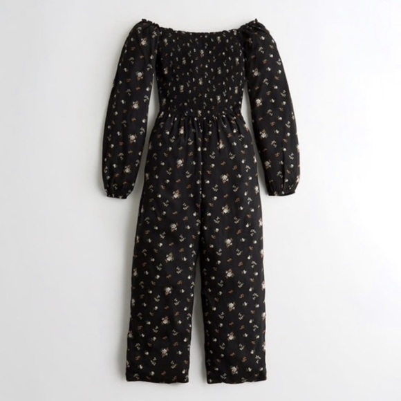 Hollister Black Floral Off the Shoulder Jumpsuit Small Y2K - Picture 2 of 3